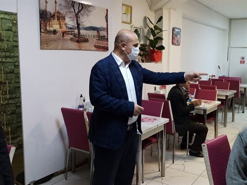 İlçemizde Kaymakam Hasan TAŞ katılım ve koordinesinde kafe, restoran yeme içme mekanlarının denetimi en üst düzeyde icra edildi.