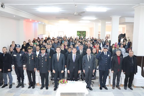 Gazi Mustafa Kemal Atatürk’ün ebediyete irtihalinin 86. Yılı dolayısıyla ilçemizde anma programı düzenlendi. 