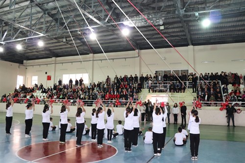 29 Ekim Cumhuriyet Bayramının 101.yılı ilçemizde çeşitli etkinliklerle kutlandı.